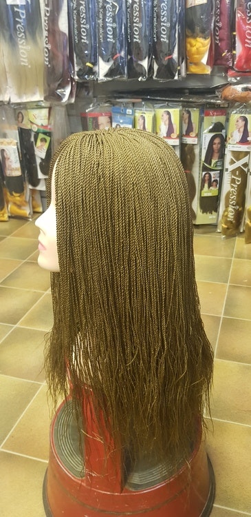 Braided wig color light 27