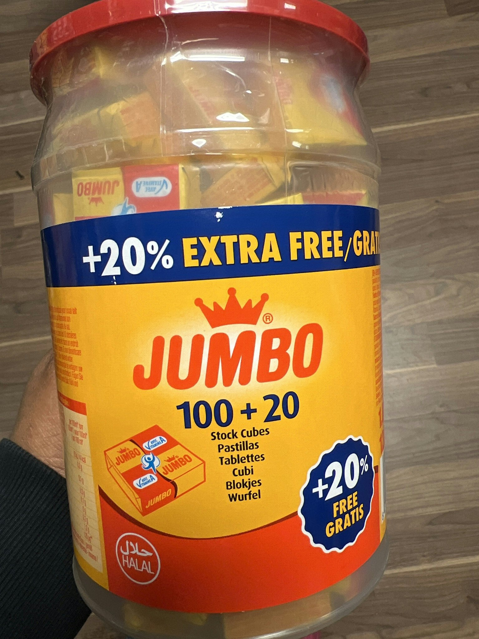Jumbo cubs