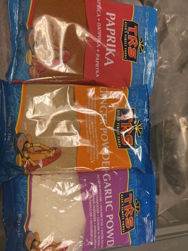 TRS seasoning  100gr paprika powder ,garlic powder,ginger powder