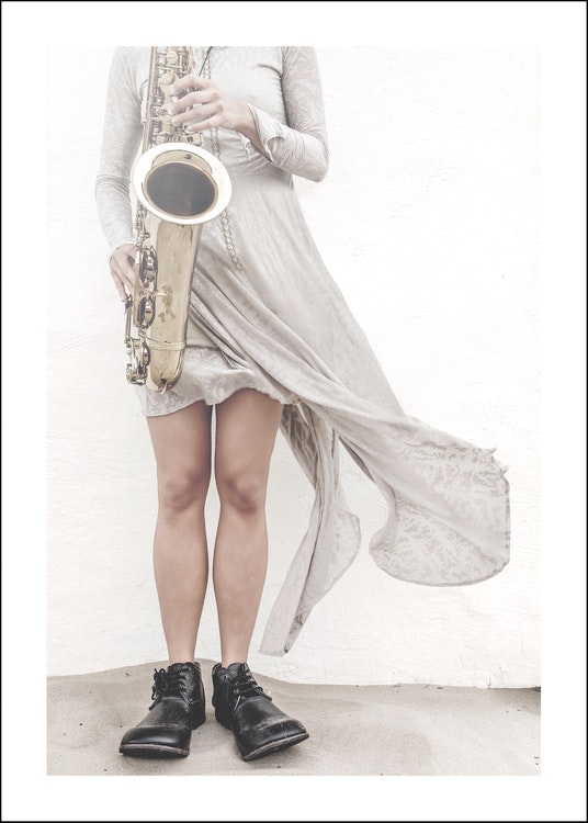 MUSIC - Tove Frank 50x70 cm