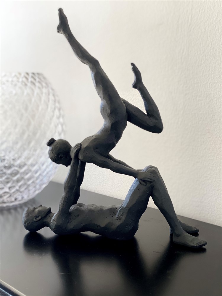 Staty Yoga Couple, svart H.26cm