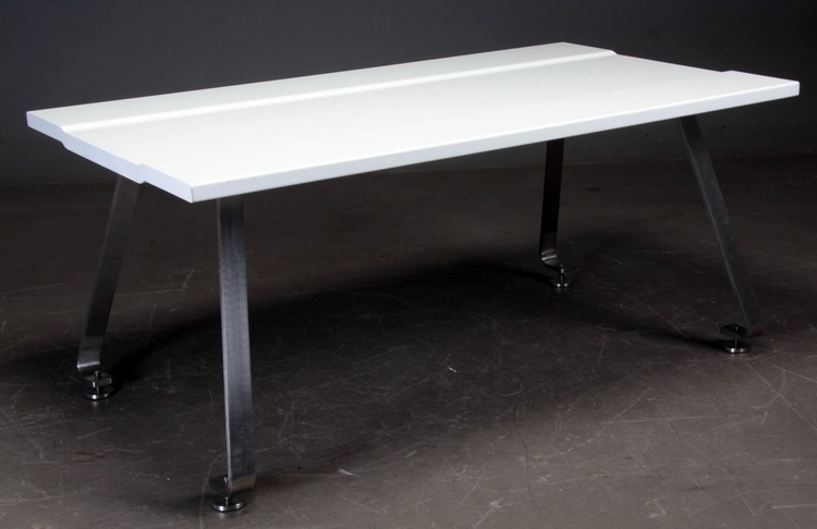 Hyr matbord, Design av Johannes Torpe - 180 x 100 cm