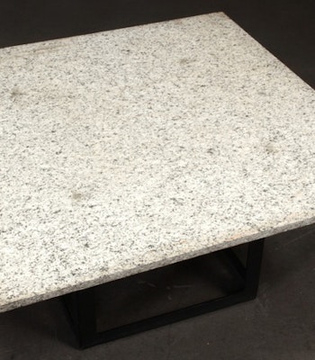 Soffbord med granitskiva - 100 x 100 cm