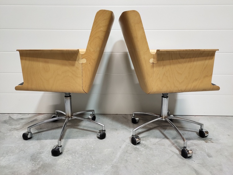 Hyr stolar med hjul, Gärsnäs Vinga - Design Åke Axelsson