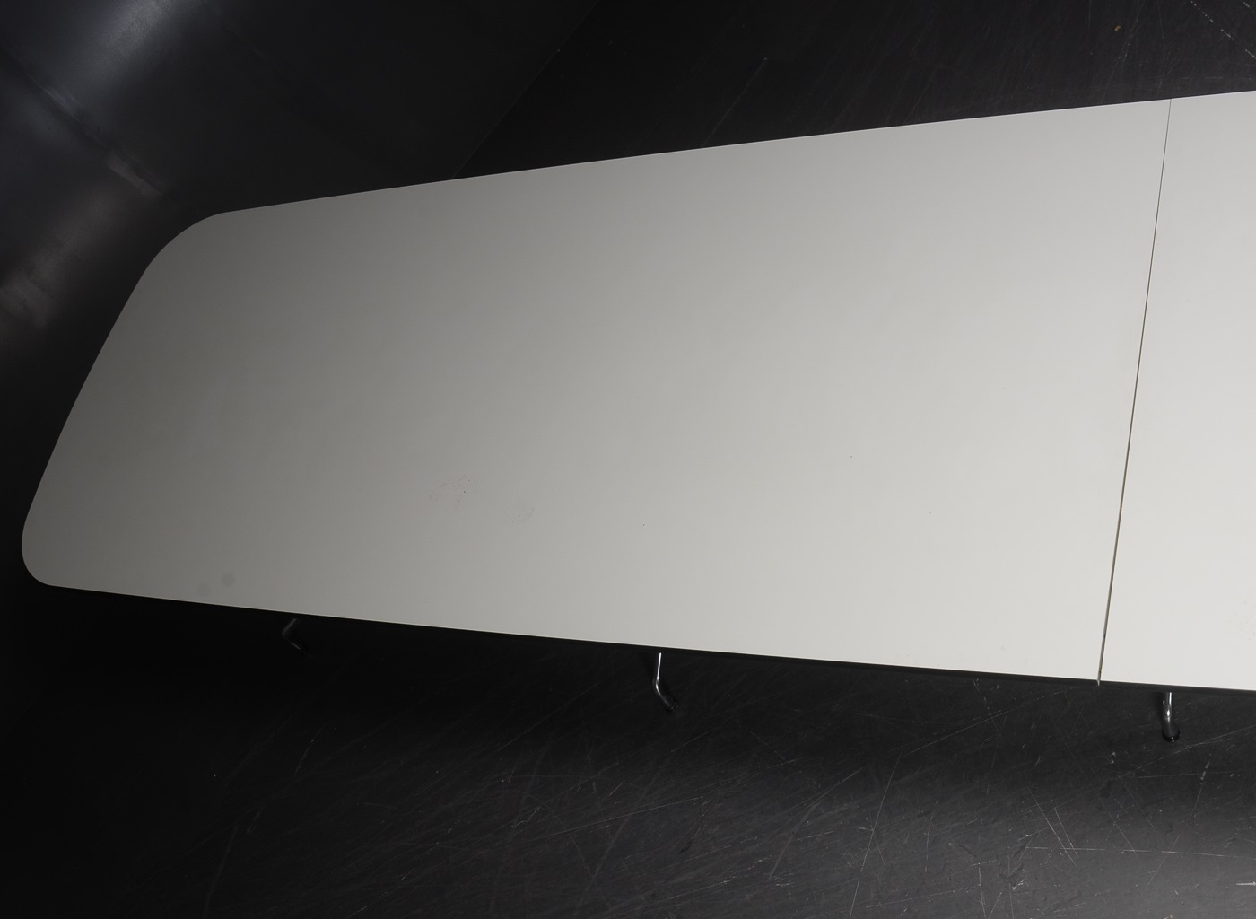 Hyr bord, Vitra Segmented Table 582 cm