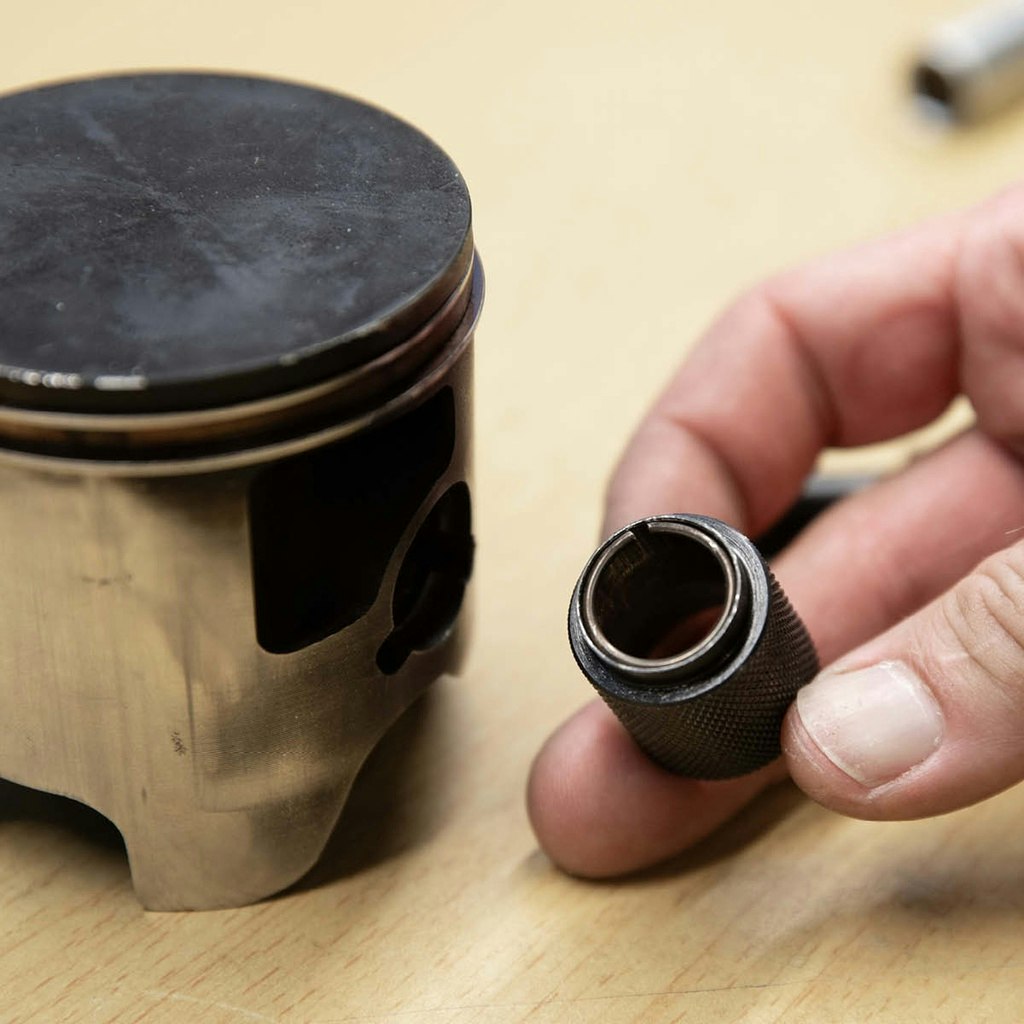 X-GRIP Piston Clip Tool - Verktyg för kolvbyte