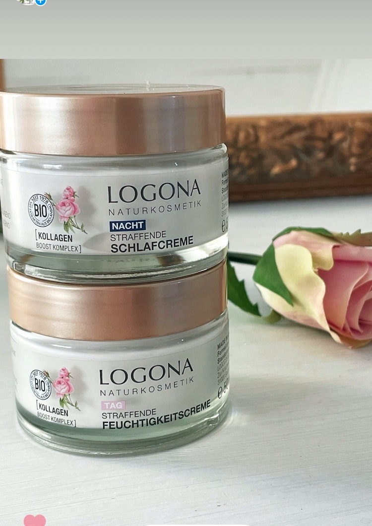Moisture Lift Firming Night Cream för torr & normal hud - ros & äppelfrö
