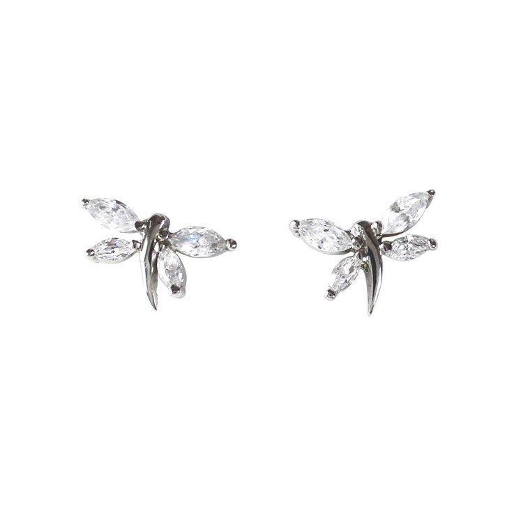 Söta örhängen Sparkling Dragonfly i rhodinerat silver från Catwalk Jewellery