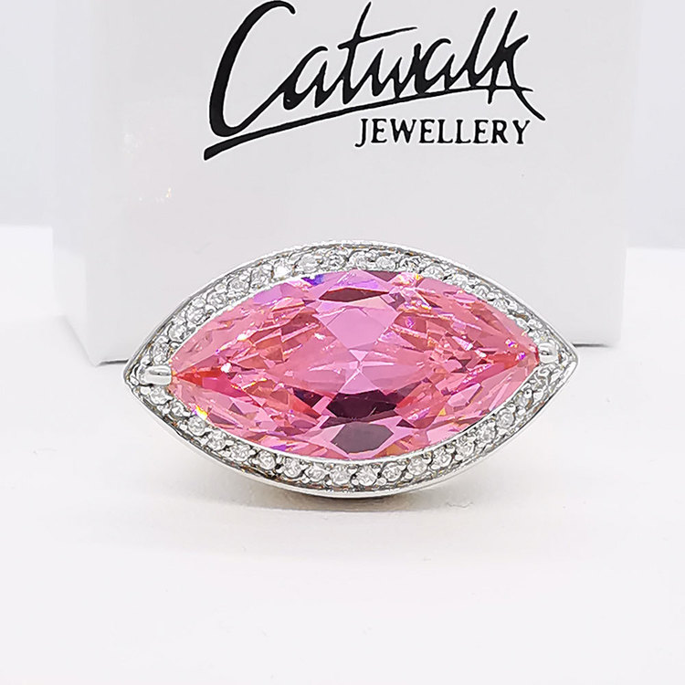 snygg ring i silver med cz-stenar PINK SPARKLING från Catwalk Jewellery