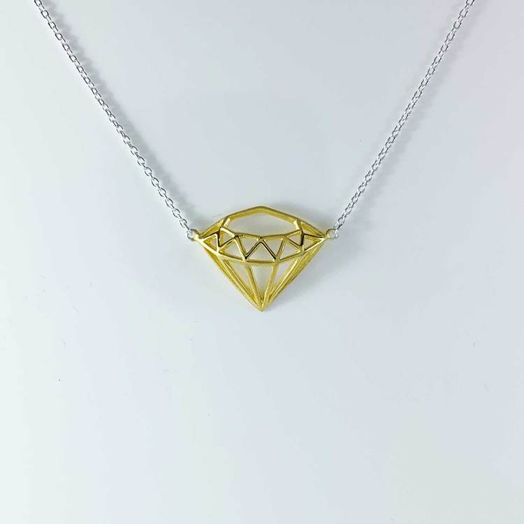snyggt halsband i förgyllt silver diamond från Catwalk Jewellery