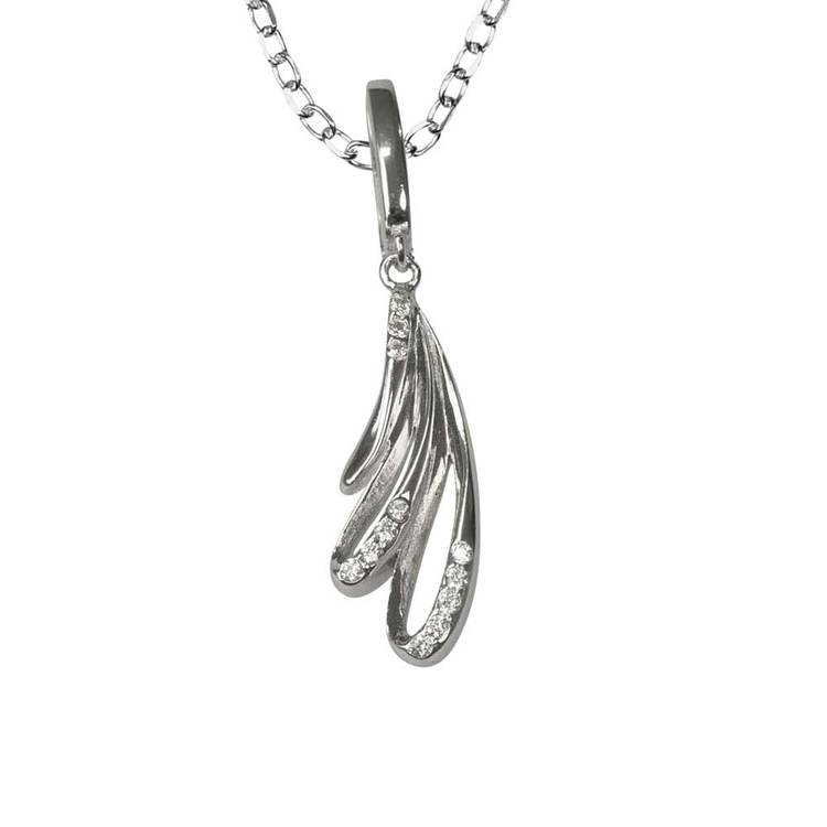vackert halsband i silver med cz stenar till tjej från catwalksmycken