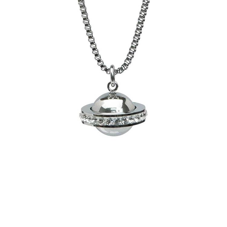 Coolt halsband i stål med gnistrande cz-stenar som föreställer planeten Saturnus från catwalksmycken