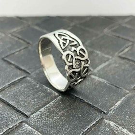 Ring Details Oxiderat Silver