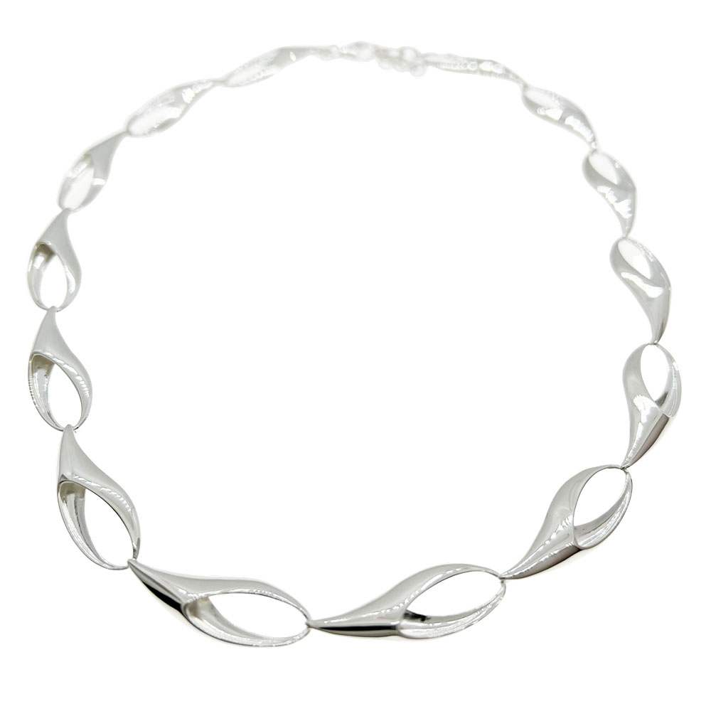 Trendigt och läckert halsband i äkta 925 silver från Catwalksmycken