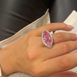 Ring Oval Pink Sparkling Silver