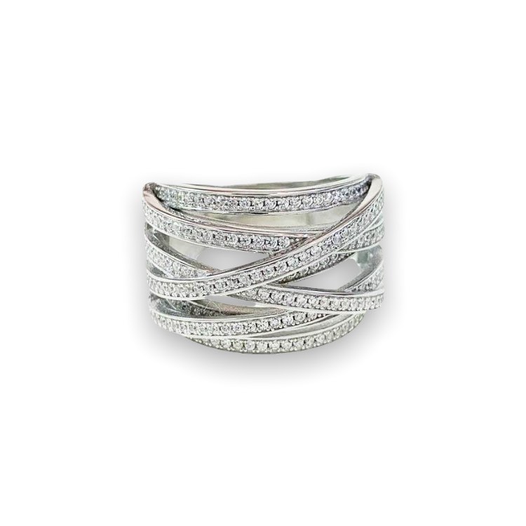 vacker ring i silver till tjej med cz stenar från catwalksmycken