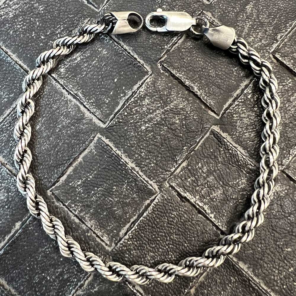 Cordellänk armband i oxiderat 925 silver av unik och modern design från Catwalksmycken