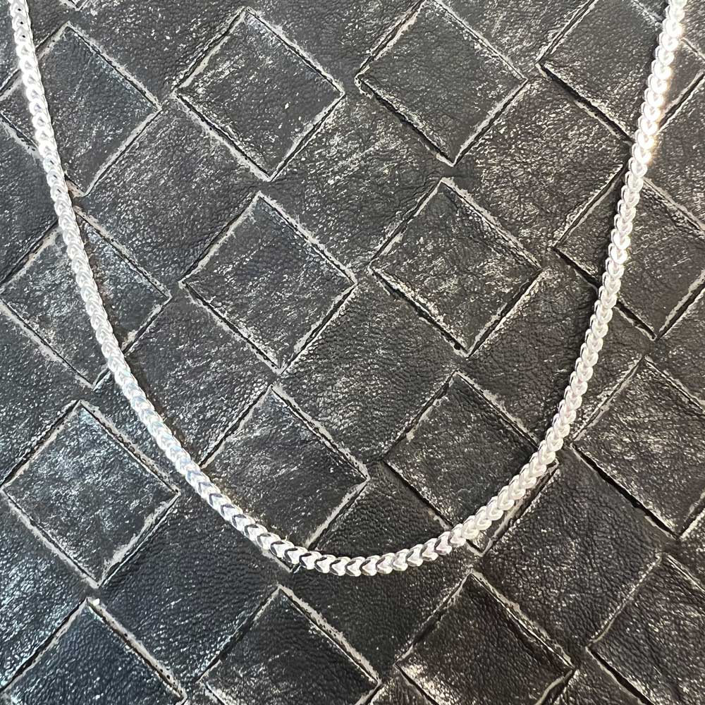 Fyrkantig francolänk halsband i 925 silver från Catwalksmycken