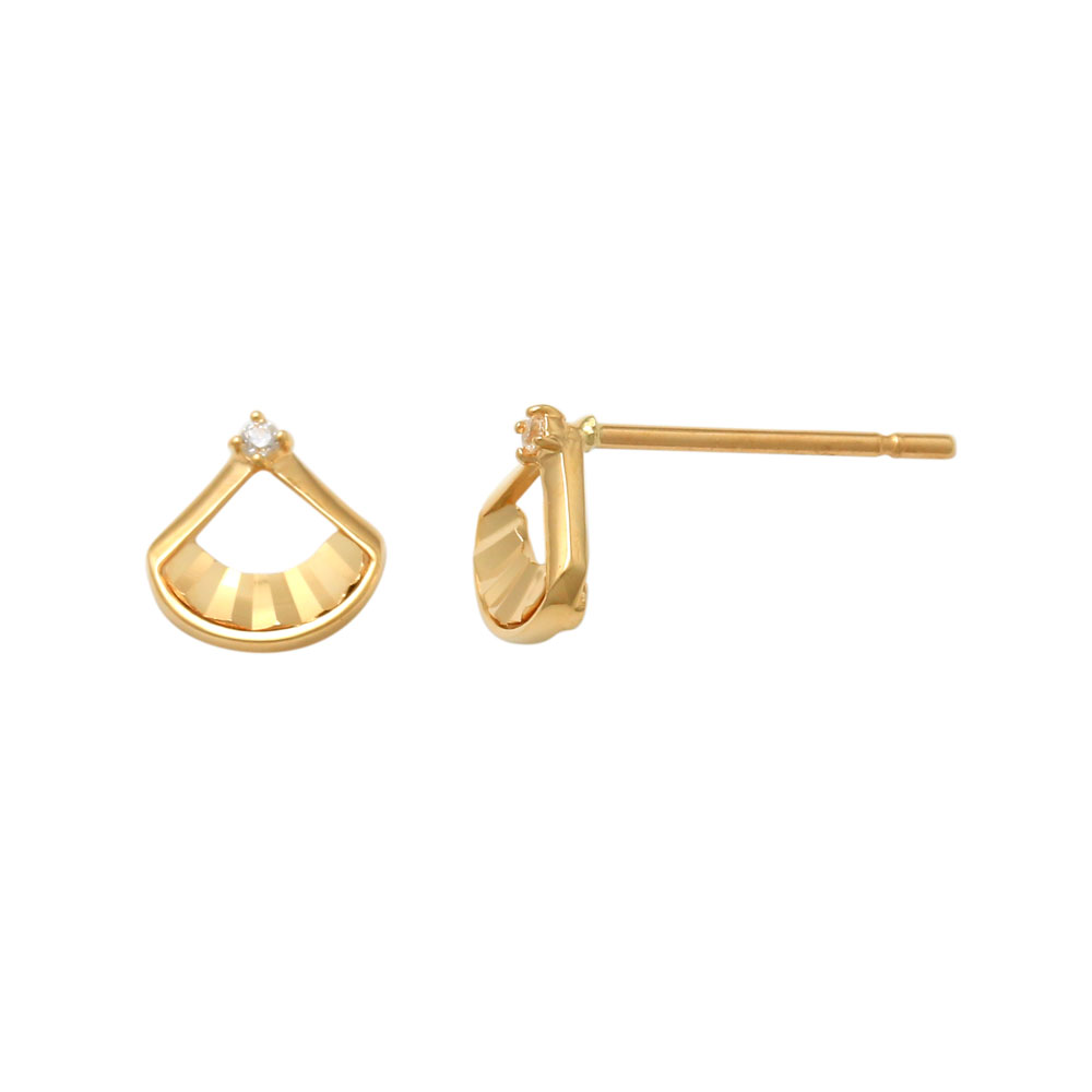 Vackra örhängen med gnistrande cz-stenar i 18K guld från Catwalk Jewellery