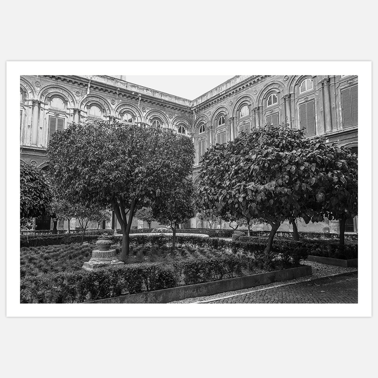 Rome Garden B&W – FIne Art Print