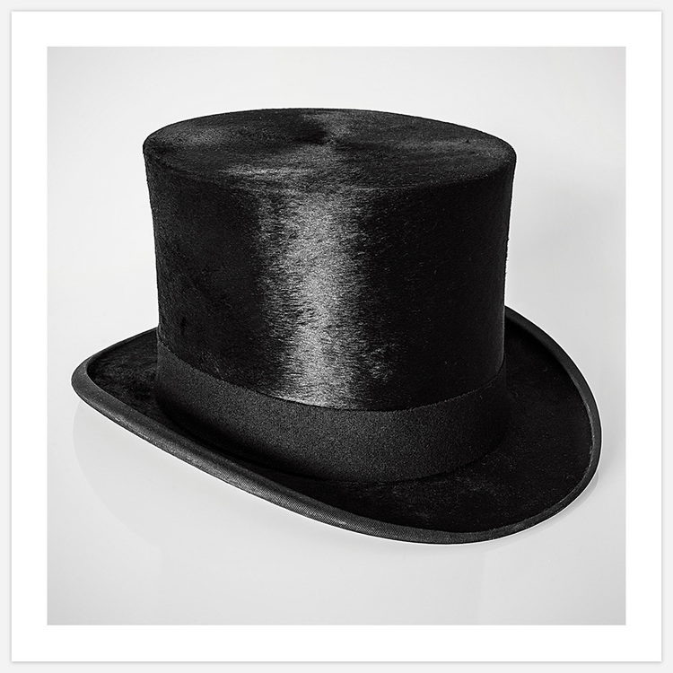 Art Print med hög hatt, top hat av Insplendor Art Studio i Sverige.
