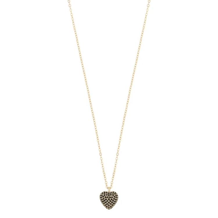 Presenttips trendiga halsbandet Sanne pendant heart i guld och svart från Snö of Sweden.