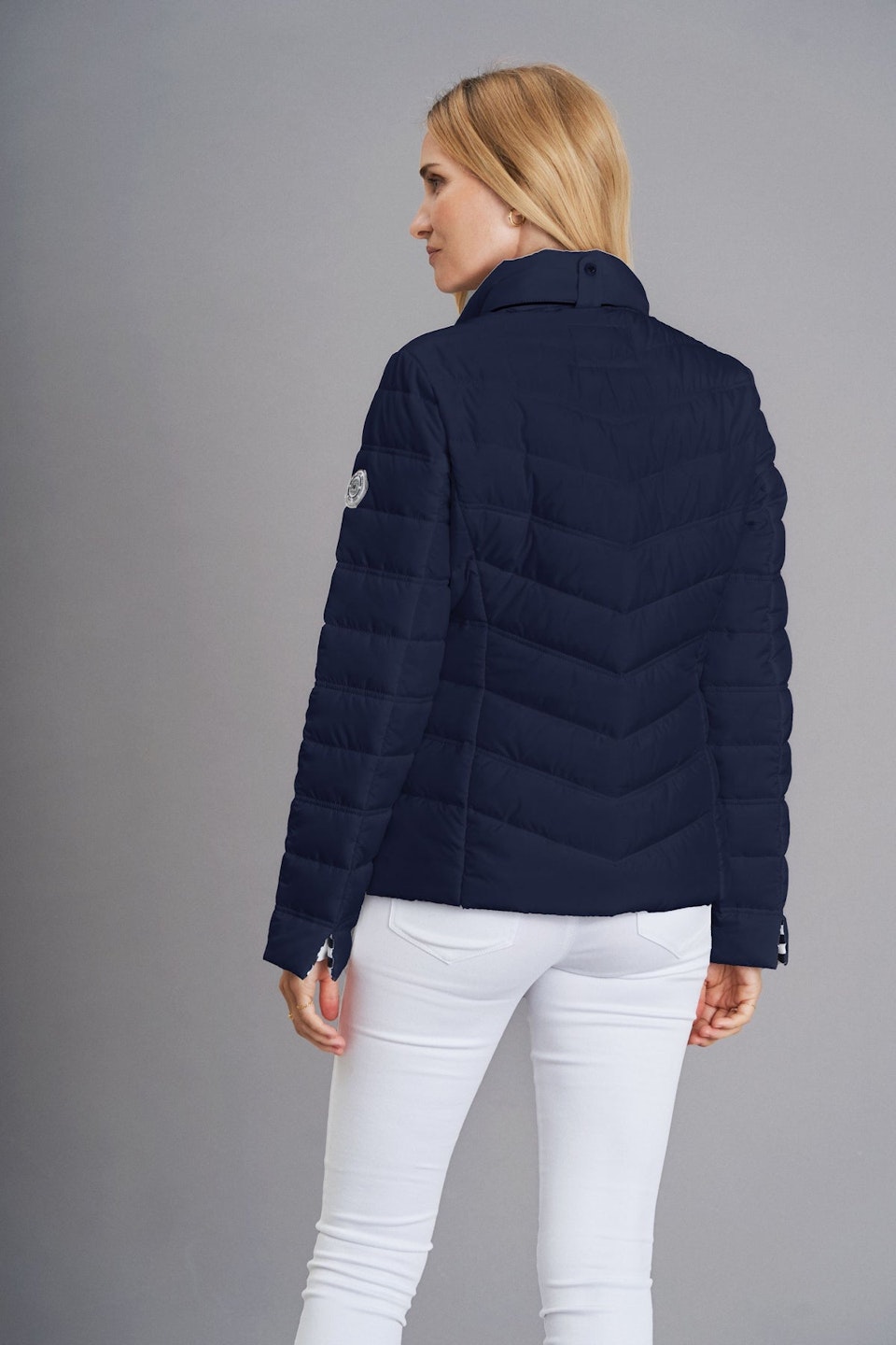 Quiltad jacka (48 KVAR) SLUT 3/7