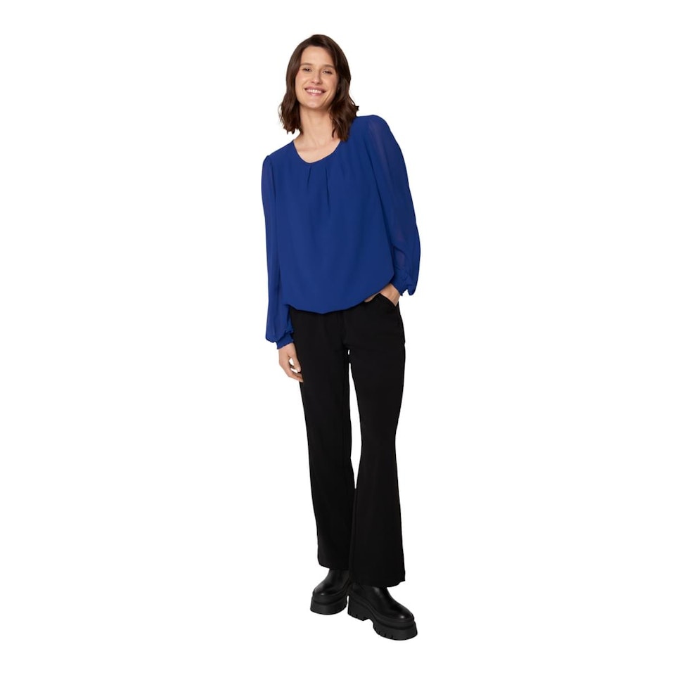 Blus (2XL KVAR)