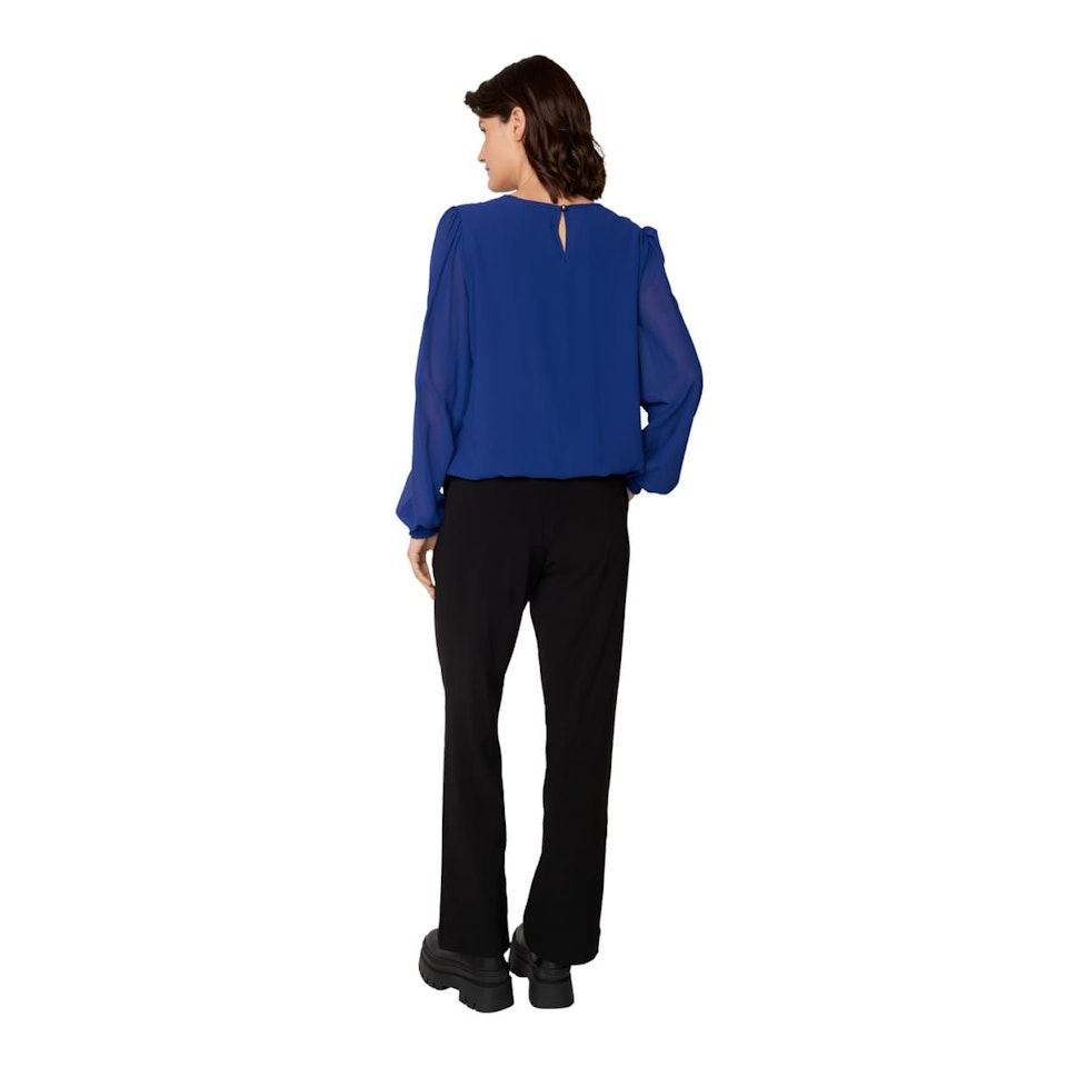 Blus (2XL KVAR)