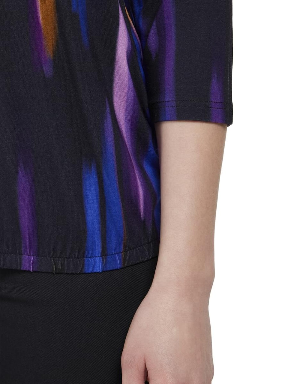 Topp med 3/4 ärm (3XL KVAR)