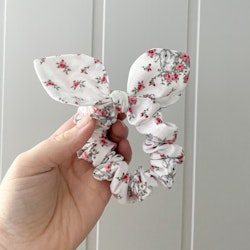 DIY - Bunny Scrunchie