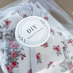 DIY - Bunny Scrunchie