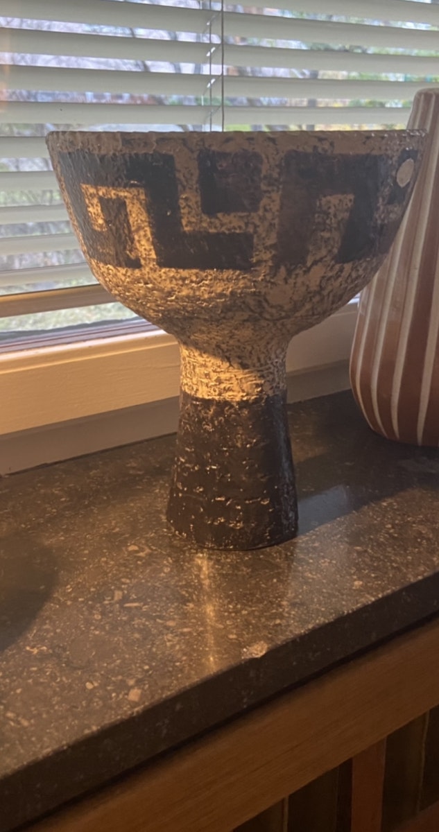 Vas av Mari Simmulson för Upsala Ekeby Vase by Mari Simmulso. For Upsala Ekeby