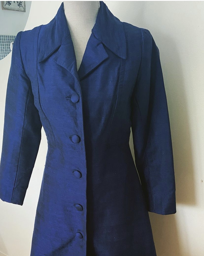 Dress i. Thai silk