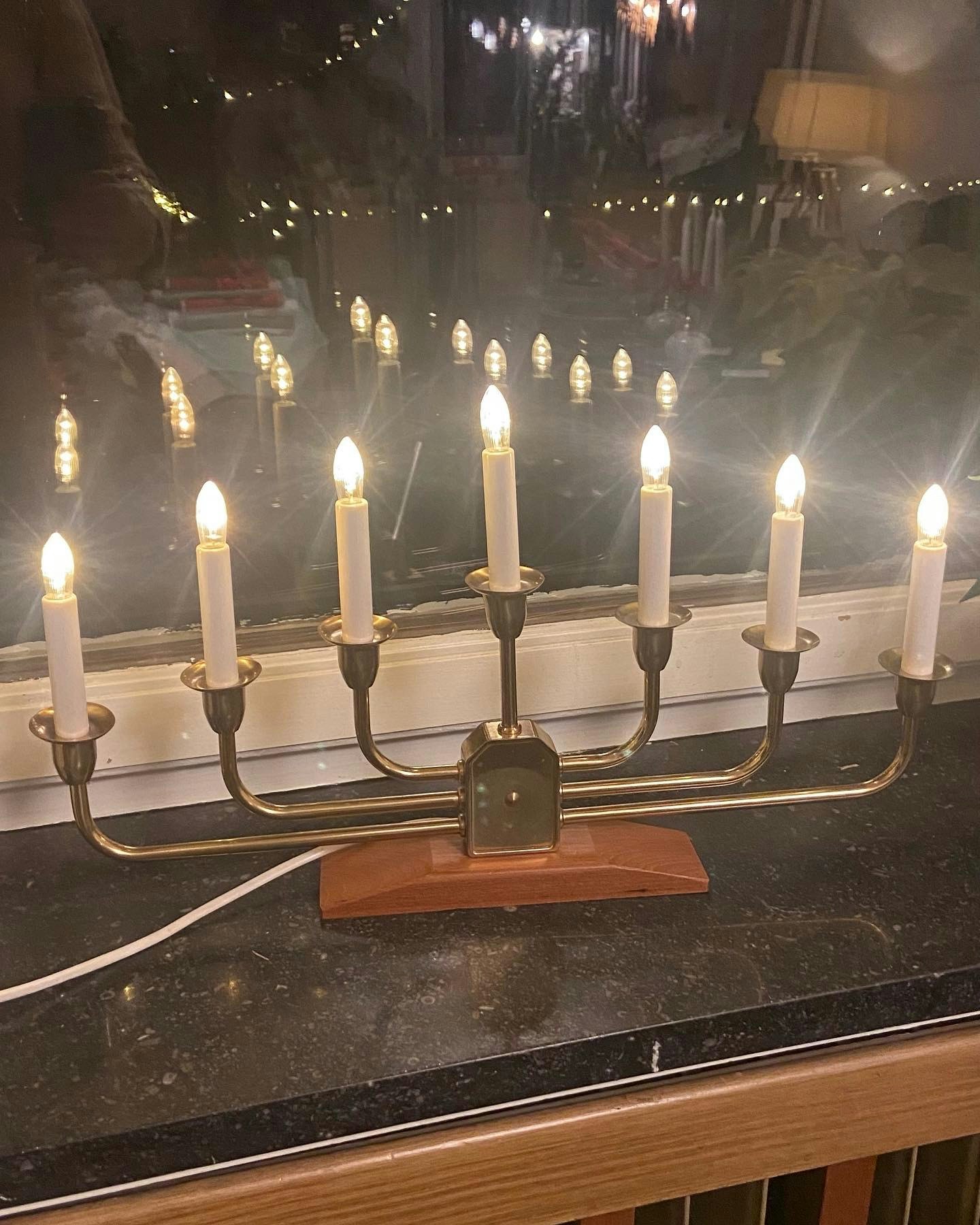 Adventljusstake teak/mässing