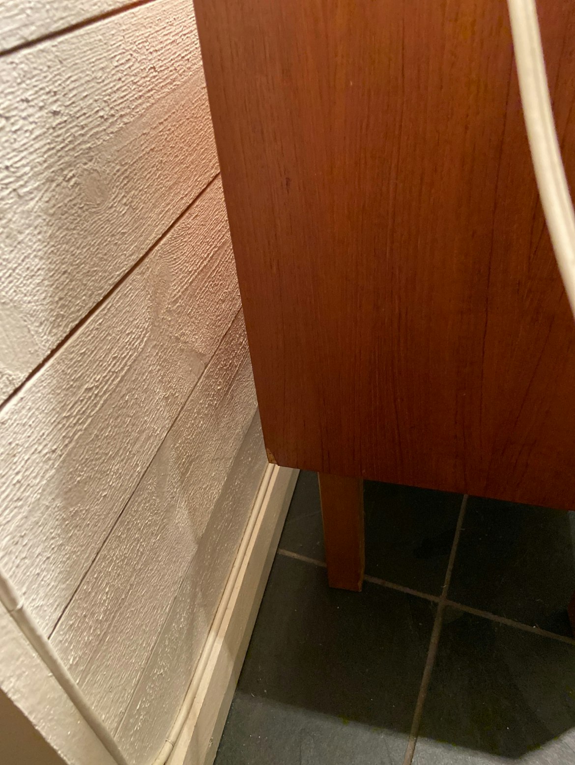 Teak Byrå tre lådor