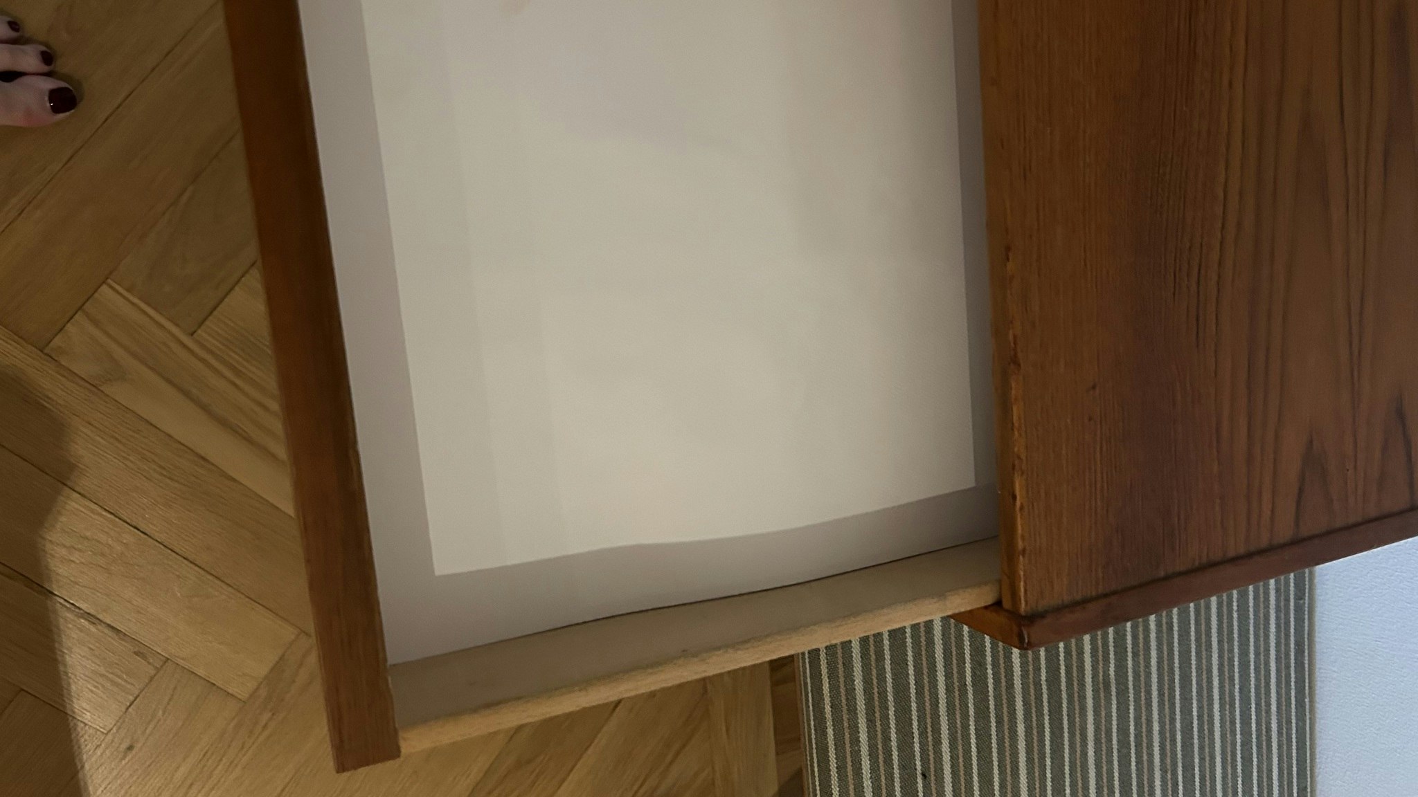 Telefonbänk i fint skick