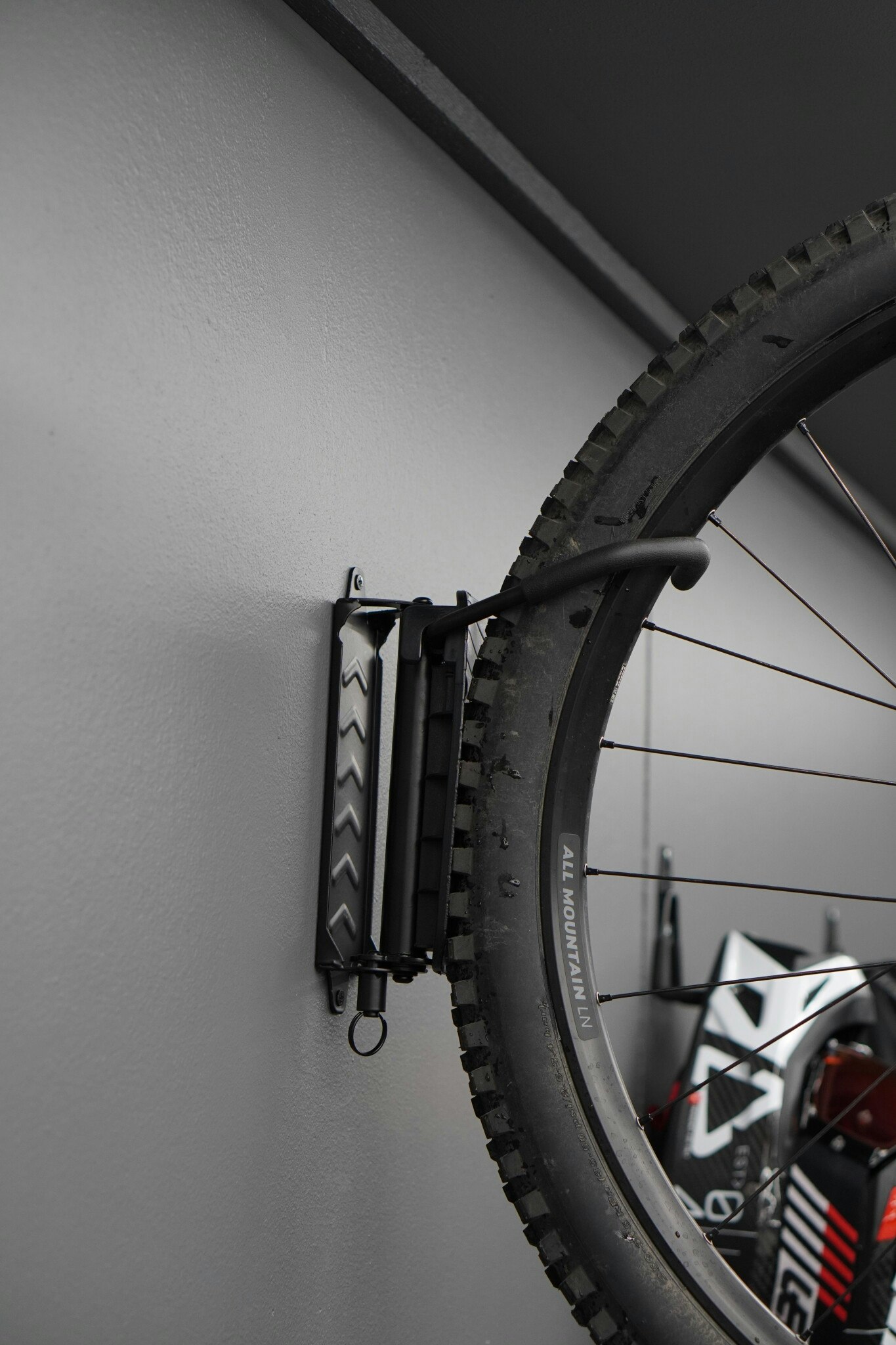 IVON Flex 180° Bicycle holder