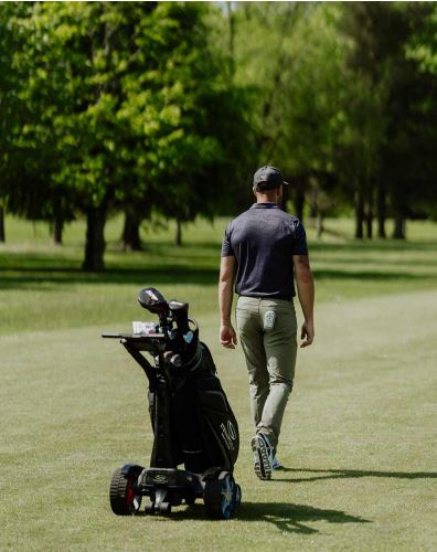 Stewart Golf Q Follow Elvagn din personliga följeslagare...
