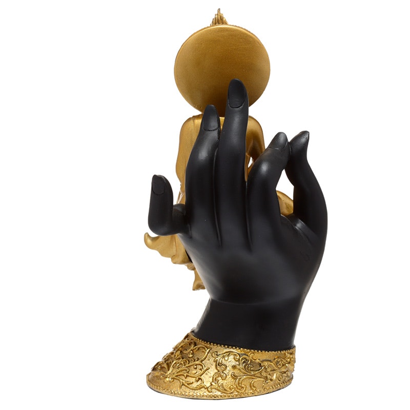 Sittande Thai Buddha i hand i Guld