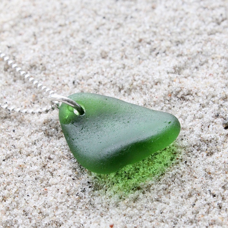 The Green Lines halsband