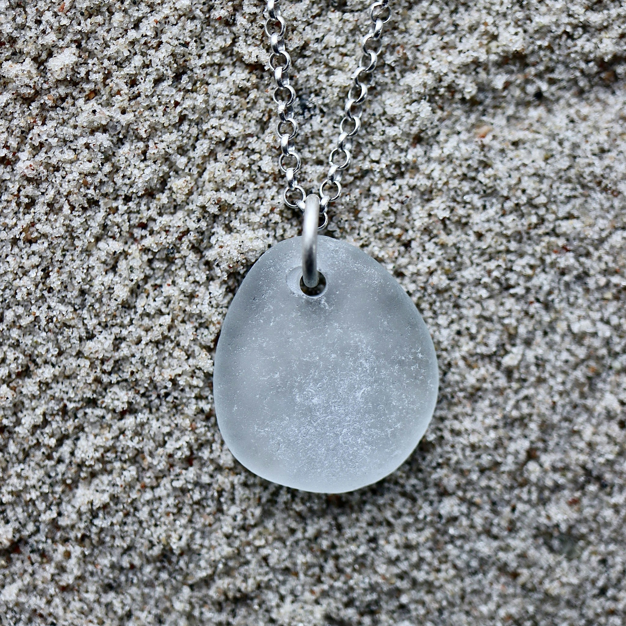 True Simplicity halsband