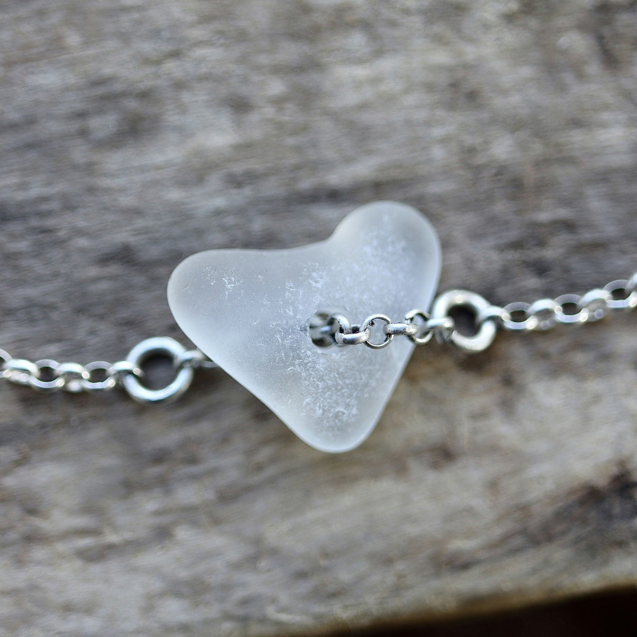 Whiteheart armband