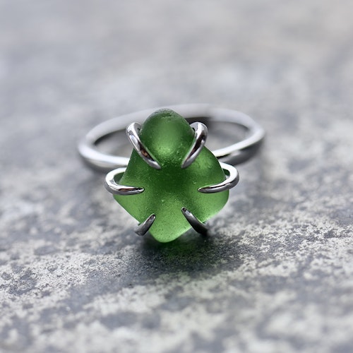 Lucky Green ring