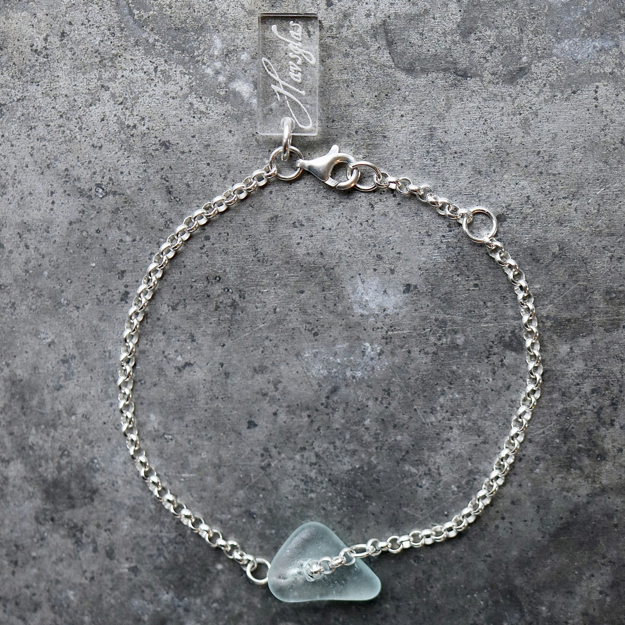 Bluish armband