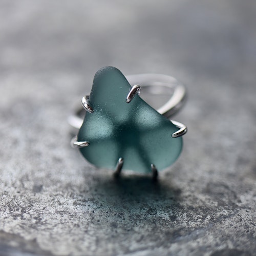 The Big Wave ring