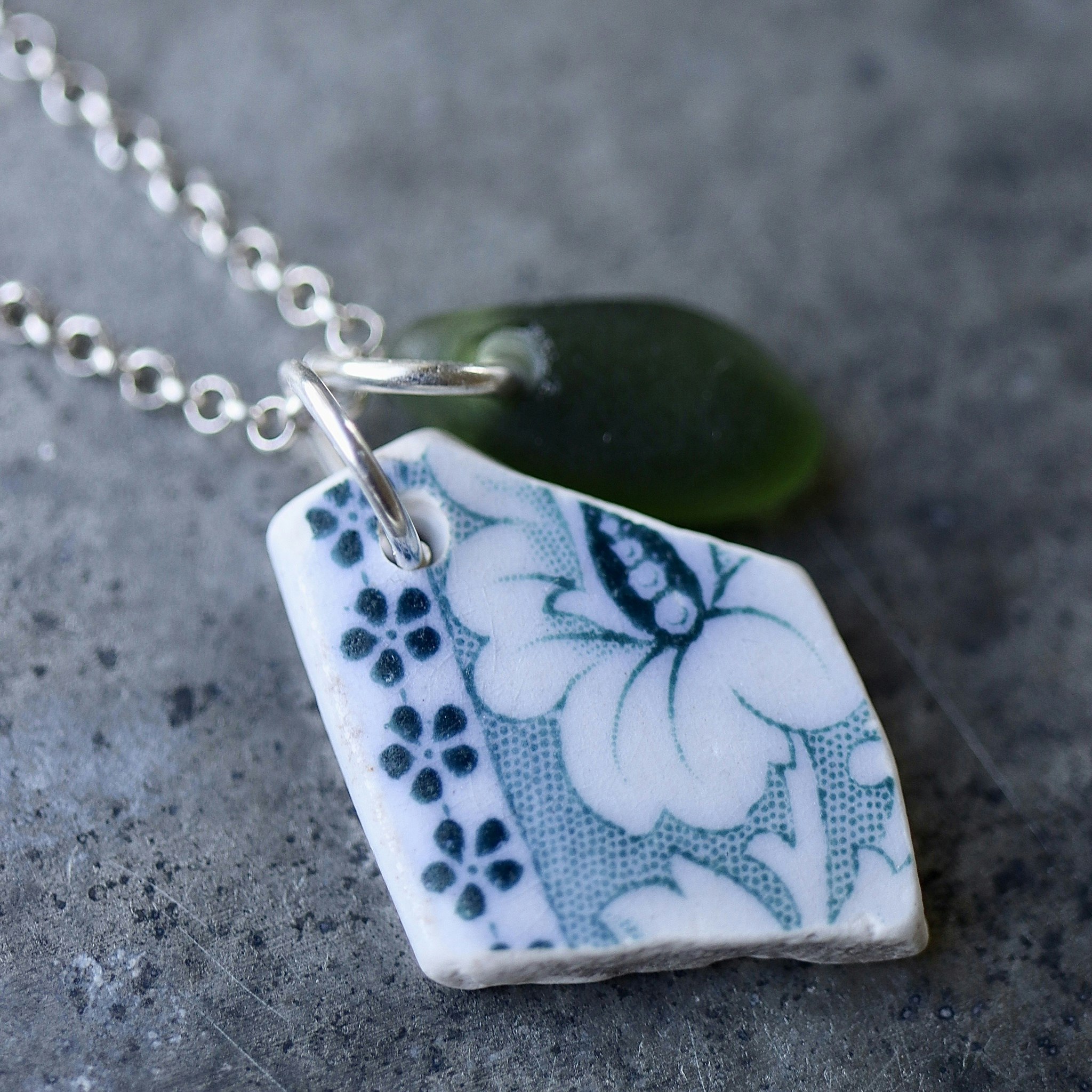 Perfect Match Yesterday`s Flowers halsband