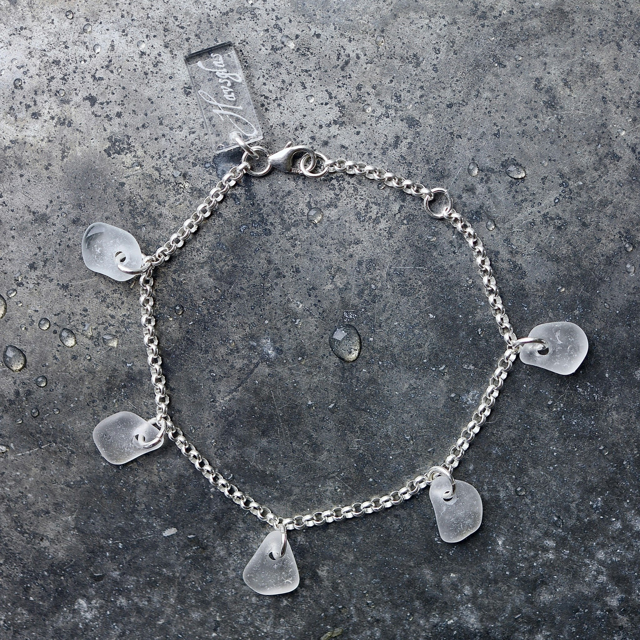 Treasure Hunter´s Frosted Five armband