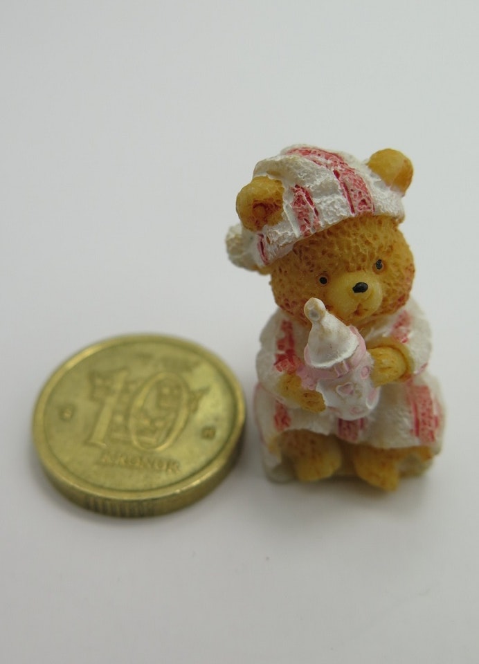 **Miniatyr** Nalle med nappflaska