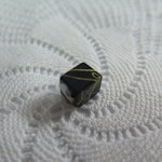 "Porslins" pärla  svart - 25p